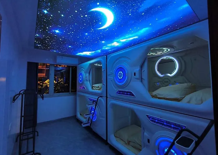 Bambu Hostel Capsules Sevilla